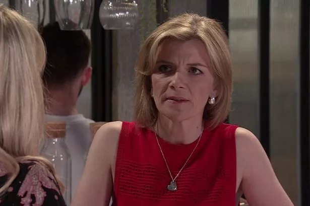 Coronation Street star in ‘two minds’ as she calls for Leanne to return to ‘full Battersby’