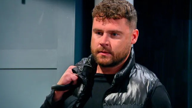 Emmerdale ‘confirms’ new love interest for Aaron – and things get heated