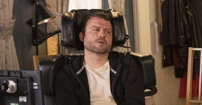 Joy for Paul in emotional Coronation Street scenes as he makes huge breakthrough