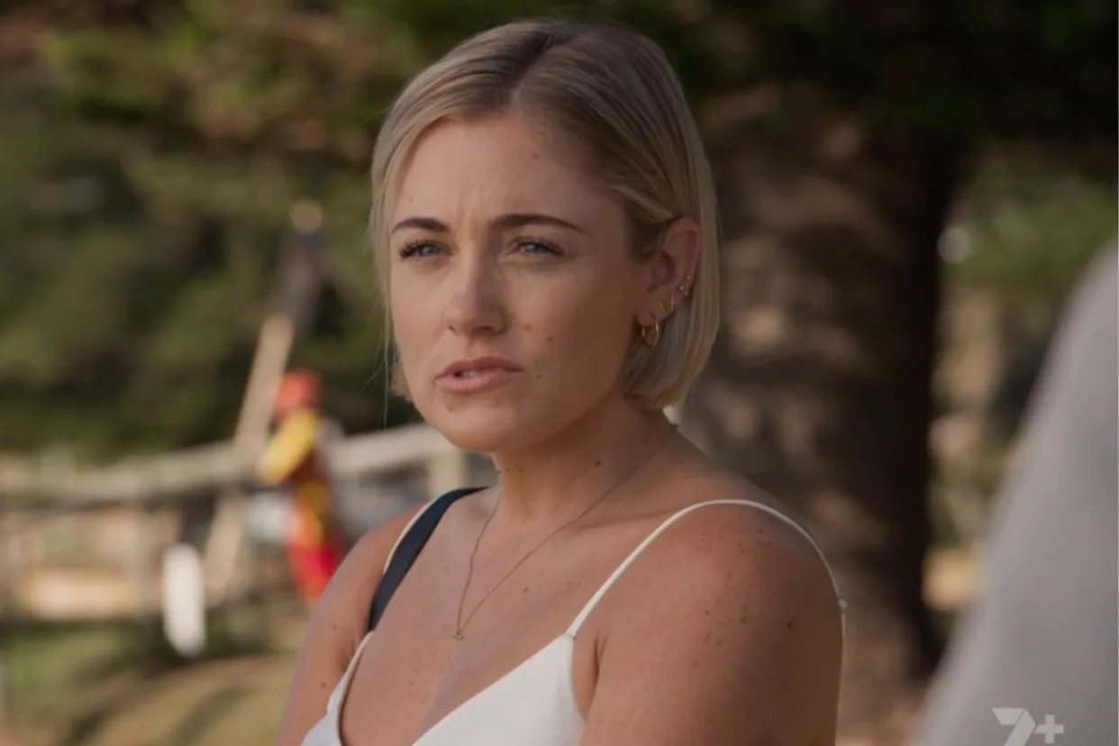 Home and Away star’s sad plea to fans after copping backlash