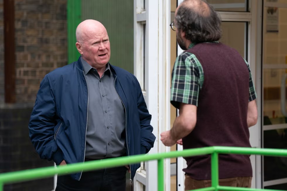 EastEnders’ Phil to give Reiss big deadline in scam story