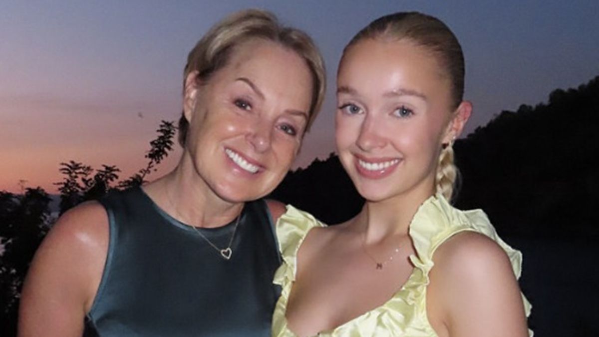 Coronation Street’s Sally Dynevor poses with youngest lookalike daughter in glam holiday snaps