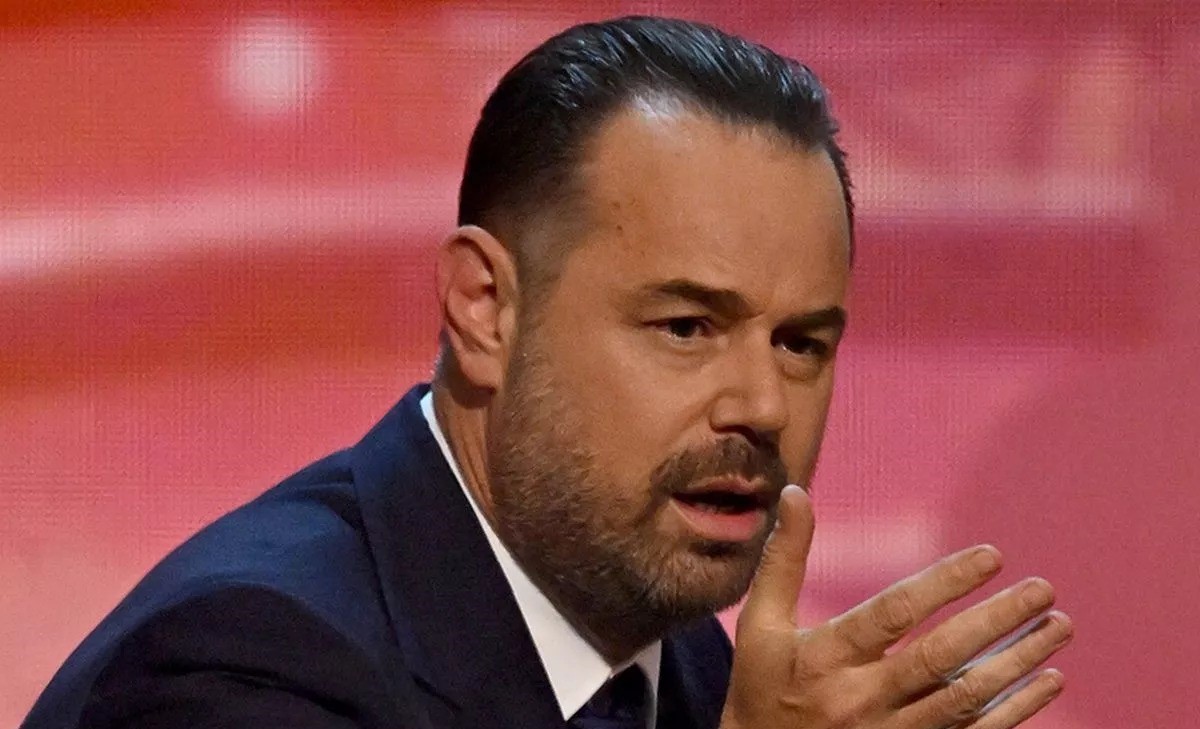 Danny Dyer sends NTAs crowd into frenzy as he ‘lets slip’ EastEnders comeback