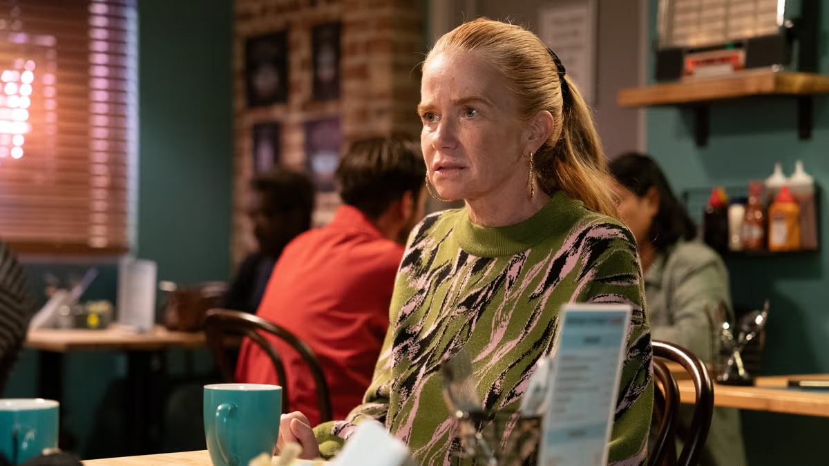 EastEnders star explains why Bianca returns to Walford next week