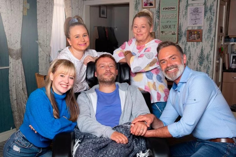 Coronation Street’s Peter Ash ’emotional’ as he details final scenes with ‘all his favourites’