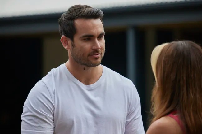 Home and Away spoilers: Cash PROPOSES to Eden!