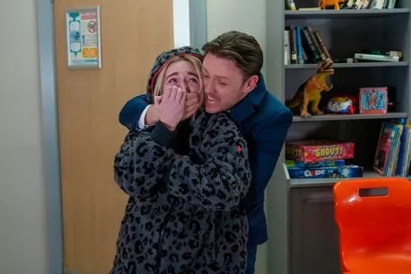 Coronation Street ‘exit’ as fans ‘work out’ Joel’s next victim – and it’s not Lauren or Dee Dee