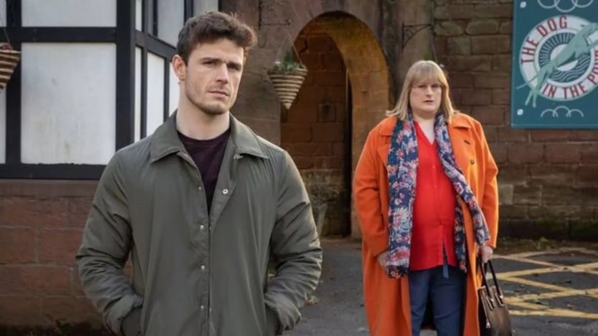 Hollyoaks star lands role in Netflix’s Virgin River after soap exit