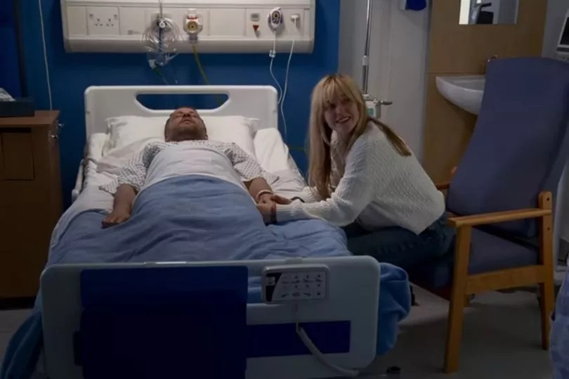 Coronation Street star ‘broken’ as cast react to Paul Foreman tragic death twist