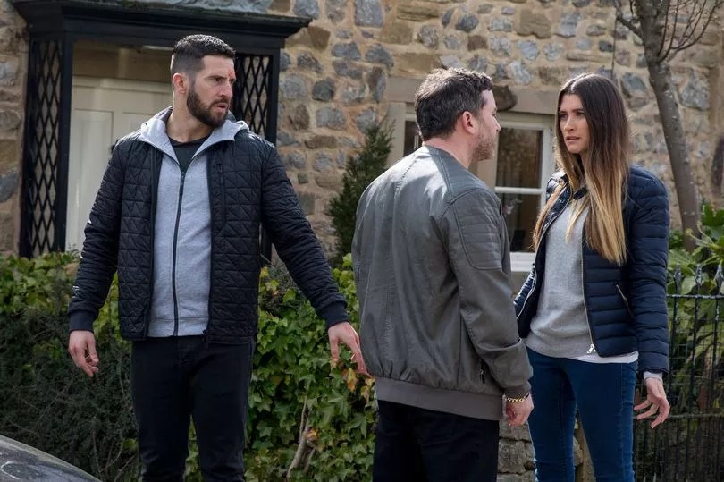 ITV Emmerdale ‘confirms’ Barton family return news as star ‘reprises role’ after six years