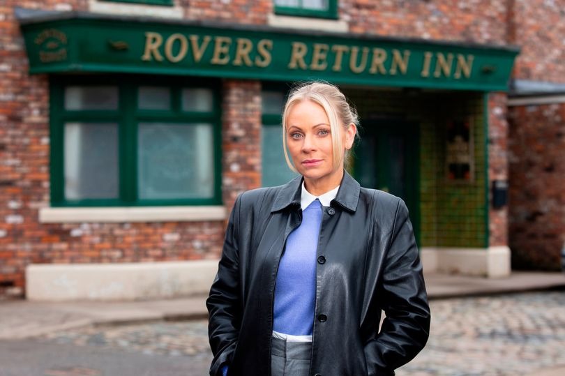 Coronation Street’s DS Lisa Swain actress Vicky Myers has lookalike daughter – who’s just like Betsy from soap