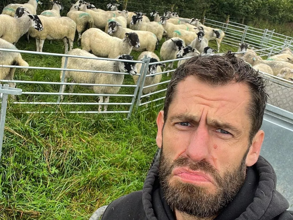 Emmerdale’s Kelvin Fletcher announces TV return after quitting acting for farm life