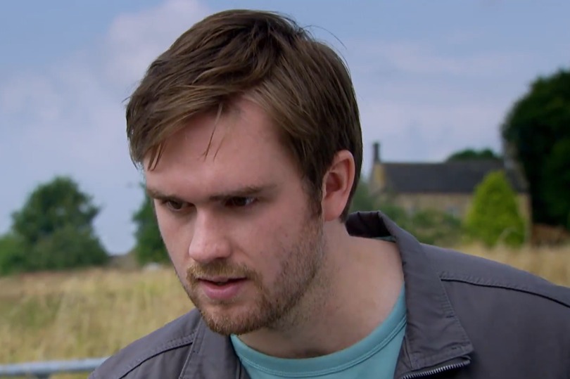 Emmerdale fans ‘work out’ identity of Tom King’s real dad in ‘gross’ Zak Dingle DNA twist