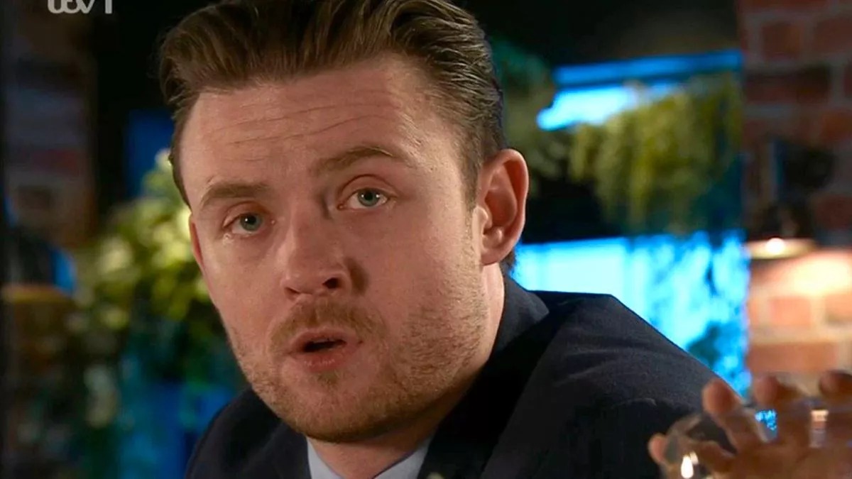 Coronation Street spoilers: Joel’s murder confirmed in whodunnit as second exit ‘revealed’