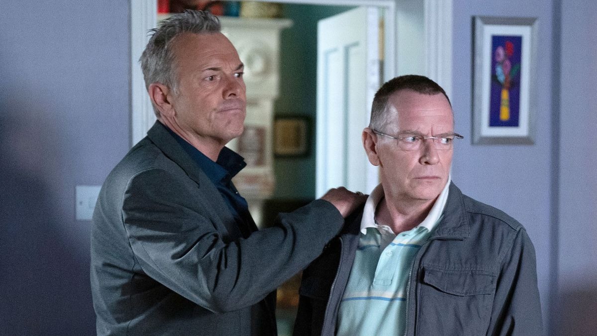 How are David Wicks and Ian Beale related in EastEnders? Why did Cindy have Ian shot?