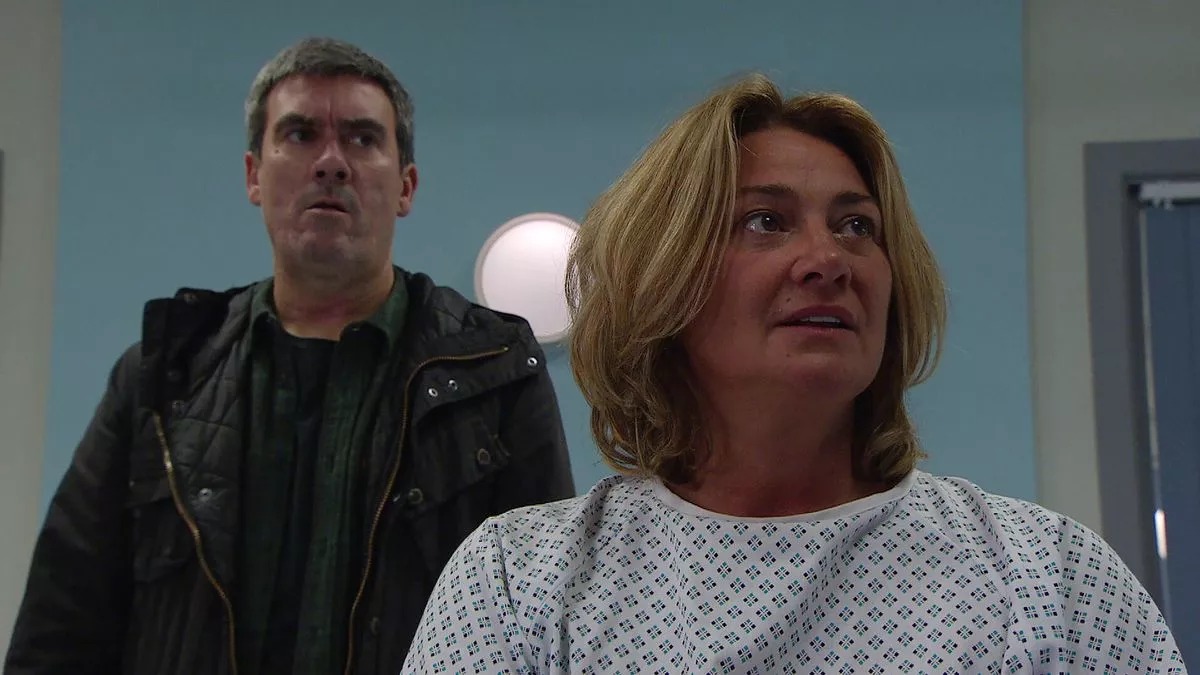 Emmerdale Cain struggles as he faces losing Moira in death drama amid special episode