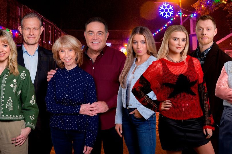 Coronation Street boss reveals Christmas of revenge, betrayal, passion and huge exit