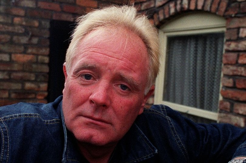 Coronation Street fans ‘work out’ who killed Les Battersby – and it’s someone on the street