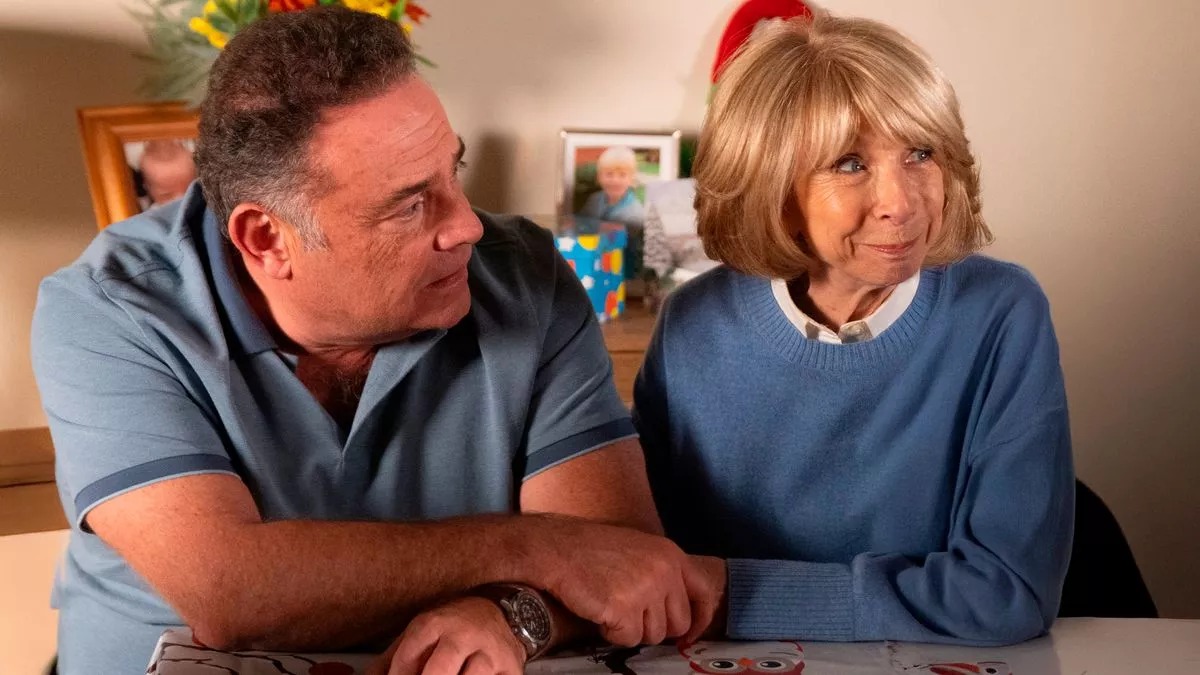 ITV Coronation Street spoilers: Double return, car crash horror and Gail announcement