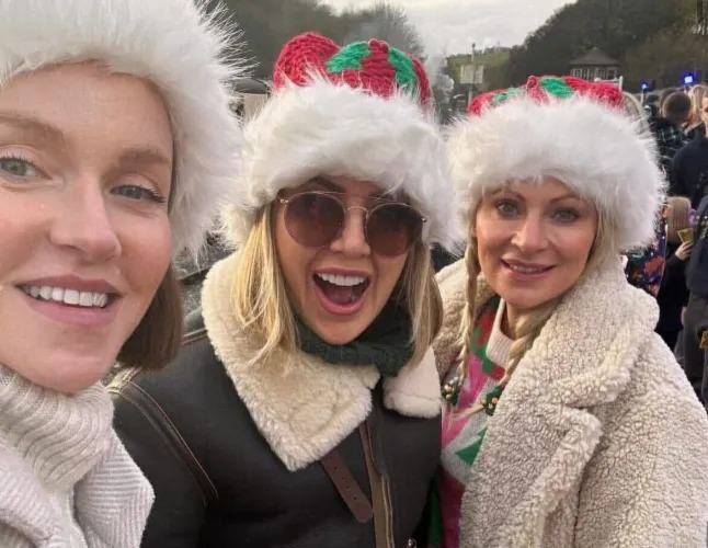 ‘My heart could BURST’ Coronation Street co-stars declare love on festive Christmas outing