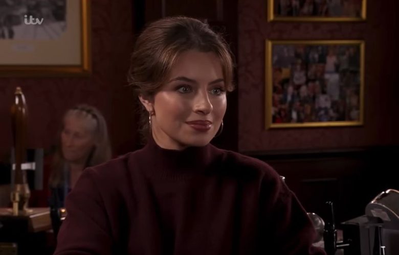 Coronation Street fans work out what Daisy Midgeley will do next as father of unborn baby ‘rumbled’