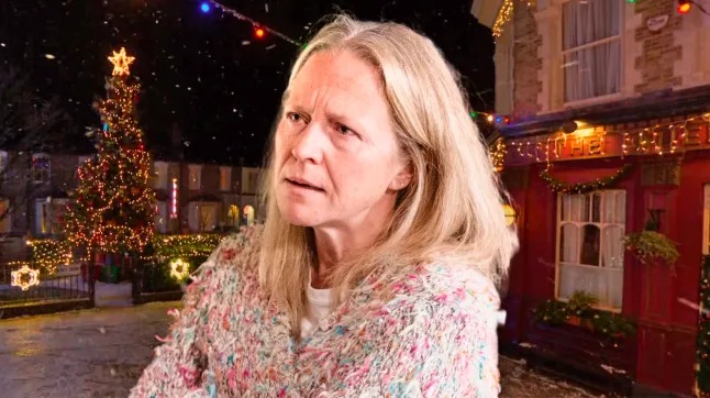 EastEnders confirms life-changing and traumatic event as Linda destroys herself