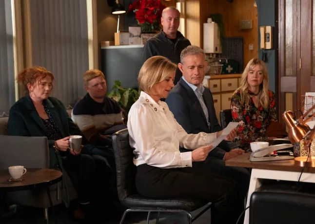 Former couple grows closer in grief as Coronation Street confirms funeral scenes