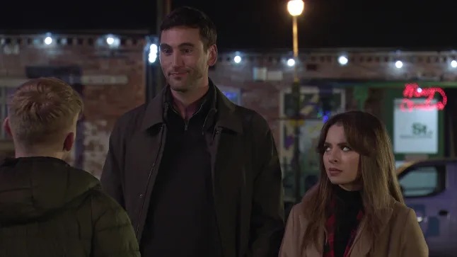 Trouble for Coronation Street couple as favourite disturbed by new beau’s behaviour