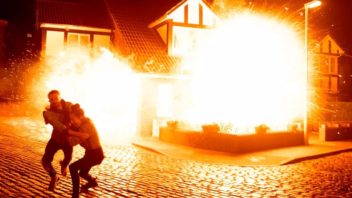 Coronation Street first look at deadly inferno as sad death ‘sealed’ and culprit teased