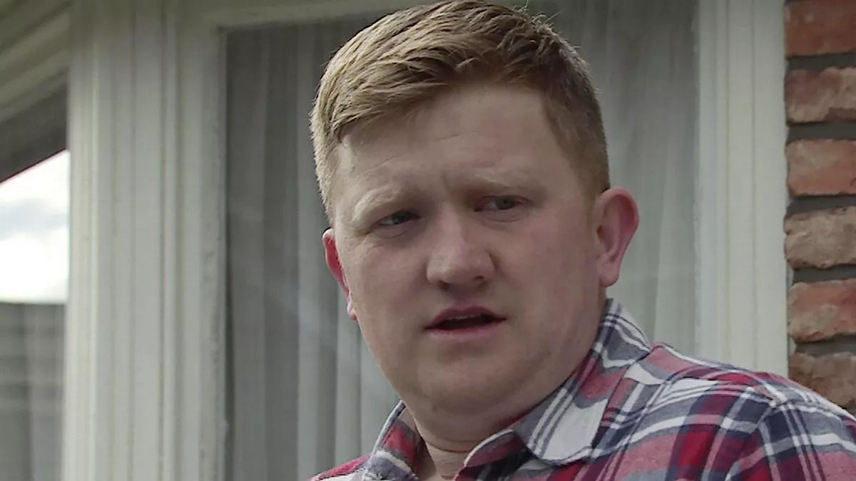 Coronation Street reveals Chesney’s secret harasser as new stars arrive on cobbles