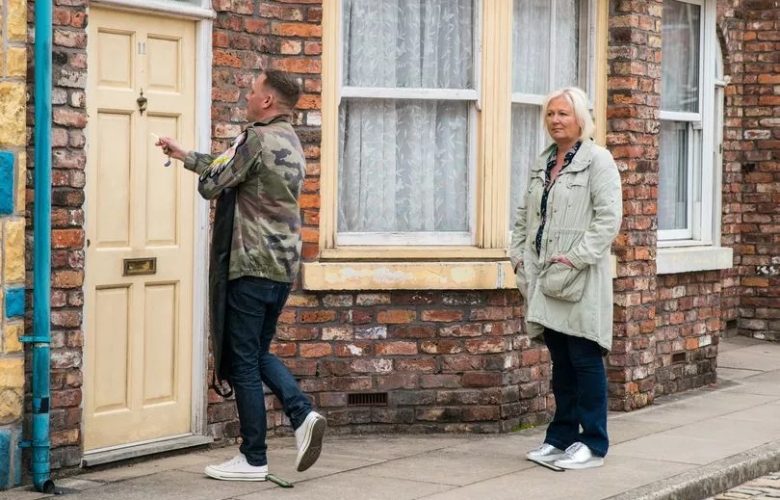 Coronation Street announces huge return after 10 years for exit and they’ve already started filming