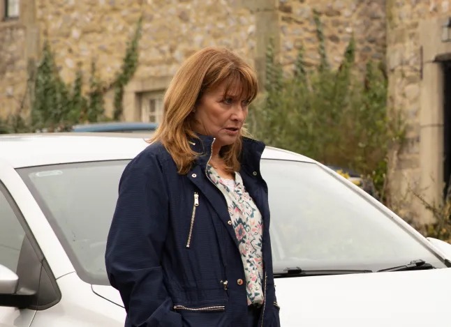 The end of Wendy confirmed in Emmerdale exit plot as her life explodes