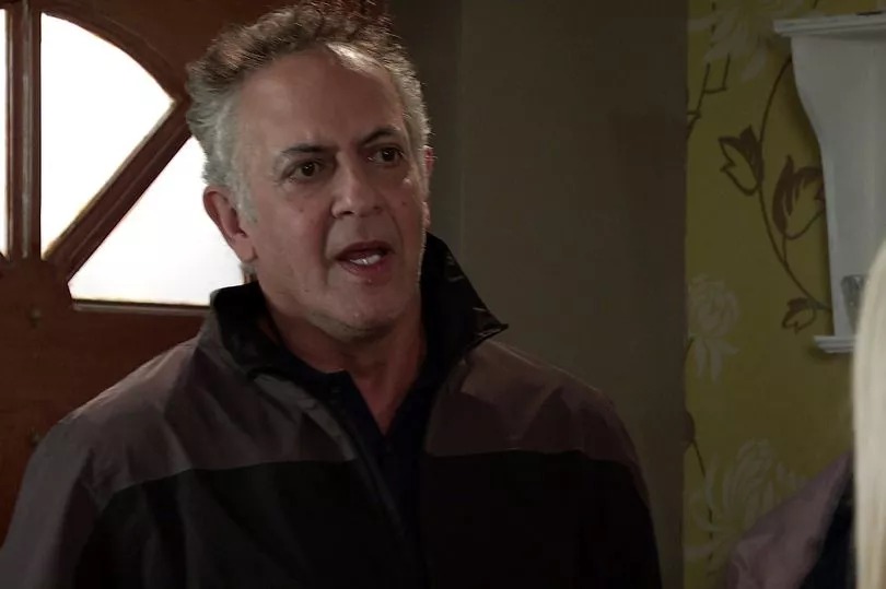 Coronation Street fans ‘work out’ unexpected arrival to rock Dev Alahan’s wedding to Bernie Winter