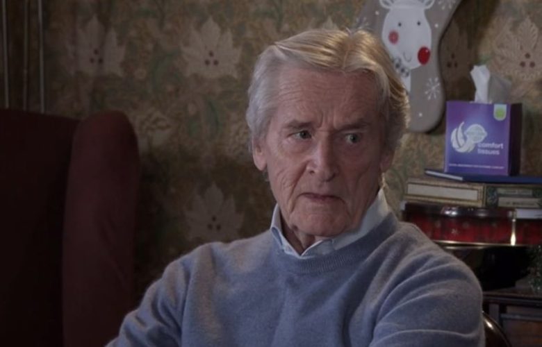 Coronation Street fans say ‘I’m wondering’ as Ken Barlow mystery deepens