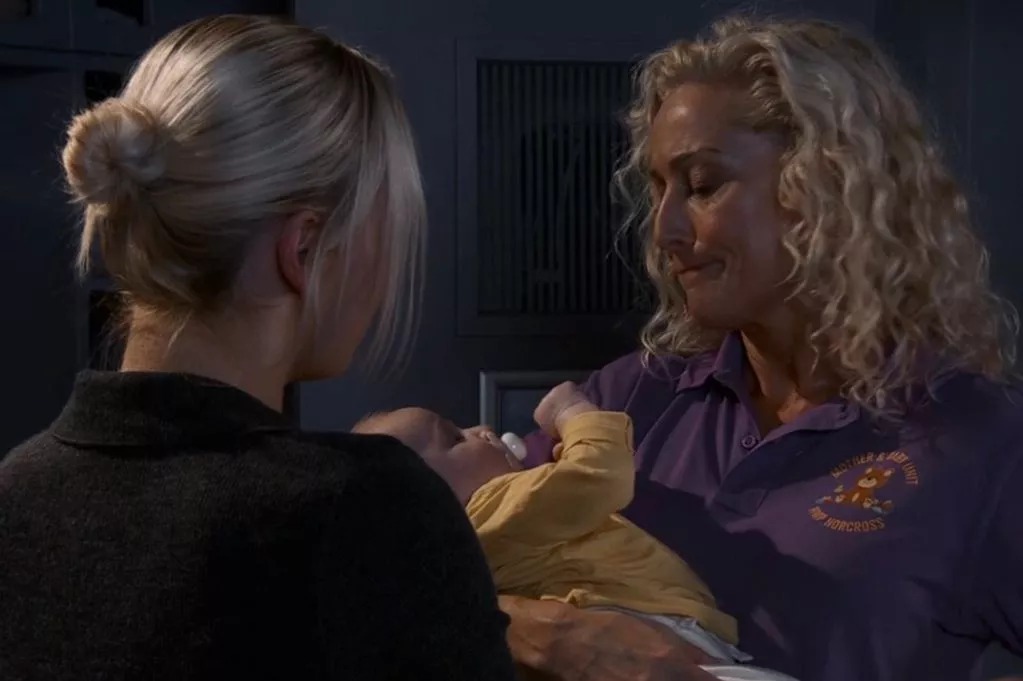 ITV Coronation Street viewers go wild as they instantly recognise Lauren’s nursery nurse