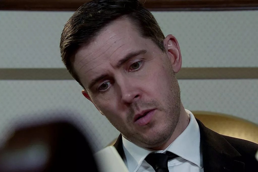 Coronation Street Todd Grimshaw’s shock new romance ‘sealed’ – and it’s not who you think