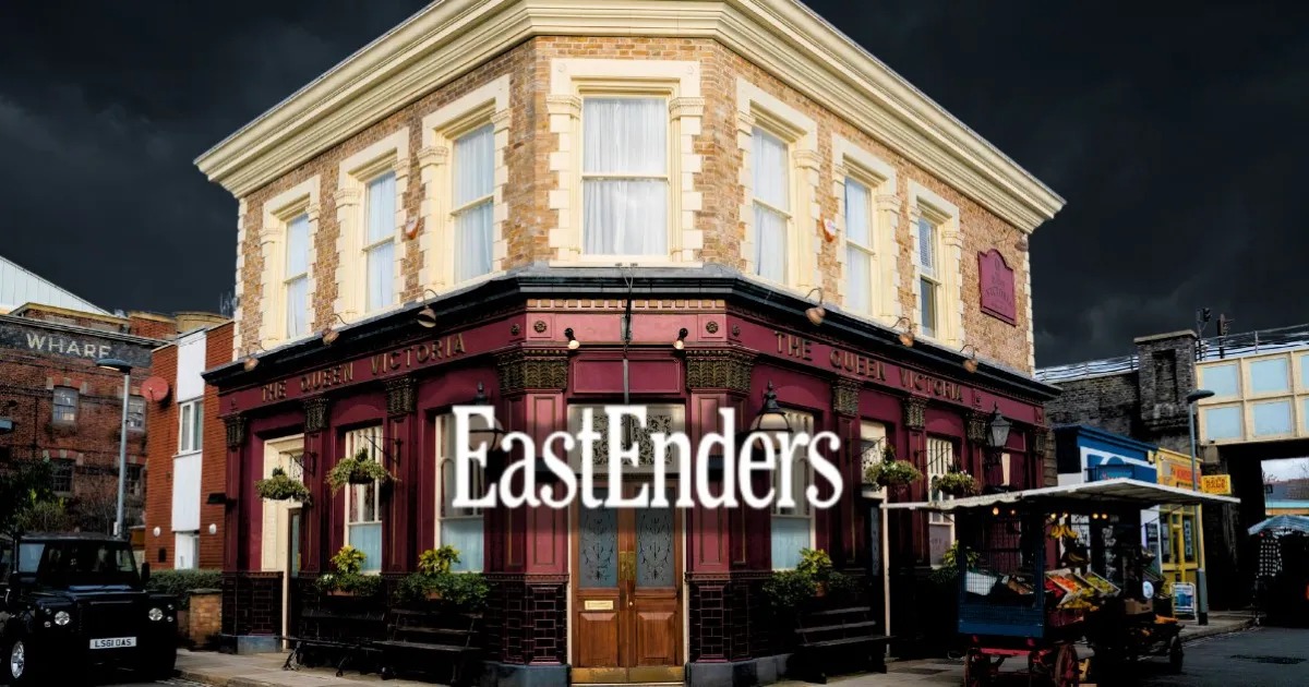 ‘Never let her leave!’ EastEnders fans obsessed with already iconic guest star