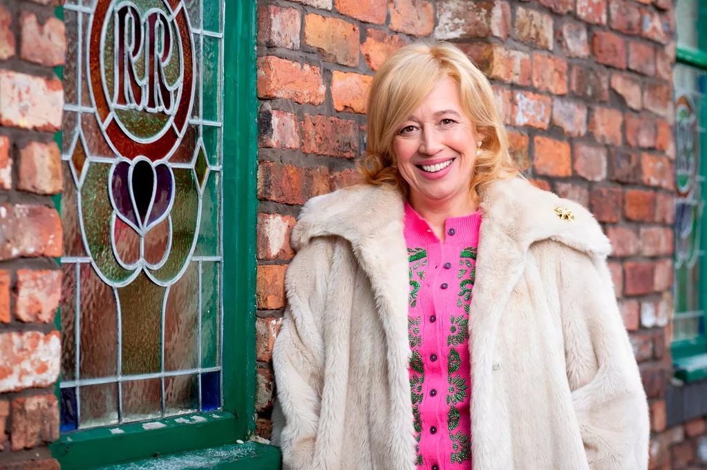 Coronation Street confirms Julie Carp’s devastating secret and it spells heartbreak for Eileen Grimshaw