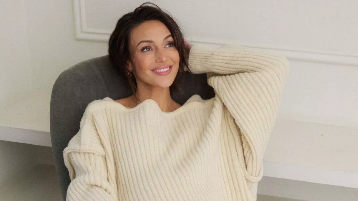 Michelle Keegan shows off baby bump as she opens up about pregnancy journey