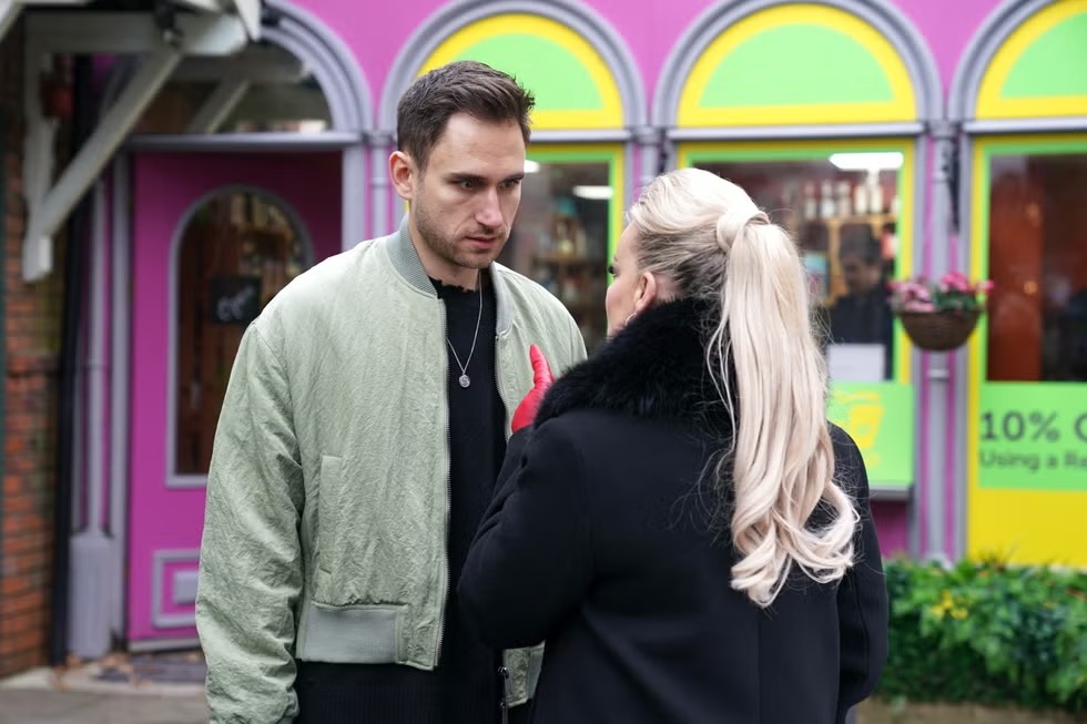 Hollyoaks teases Grace’s dangerous revenge plan in affair story