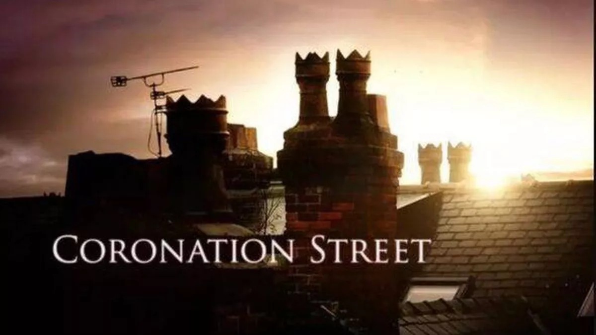 ITV Coronation Street fans ‘fume’ as character exit ‘confirmed’ after fire twist