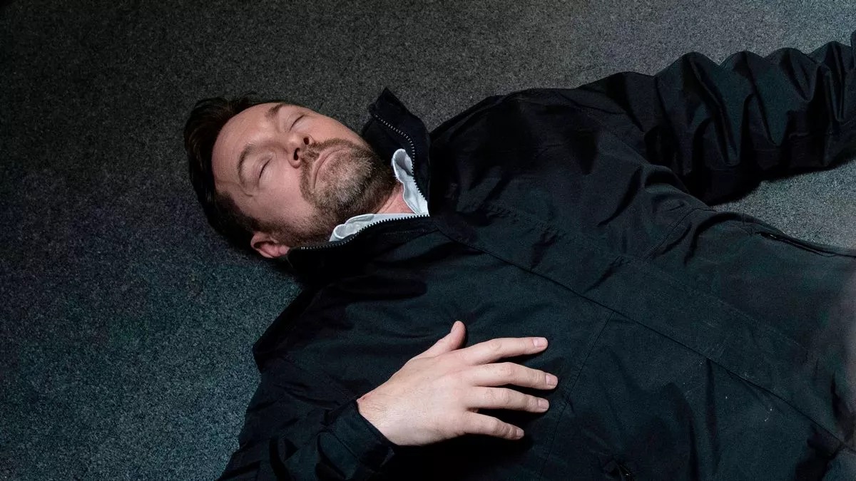 Coronation Street fans slam ‘most stupid scene in 65 years’ as Rob Donovan ‘dies’