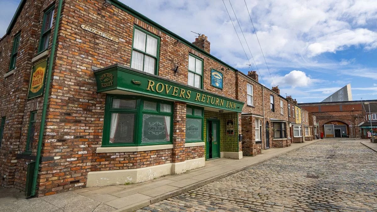 Coronation Street airs sad exit for fan favourite Dev Alahan as he’s ‘replaced’