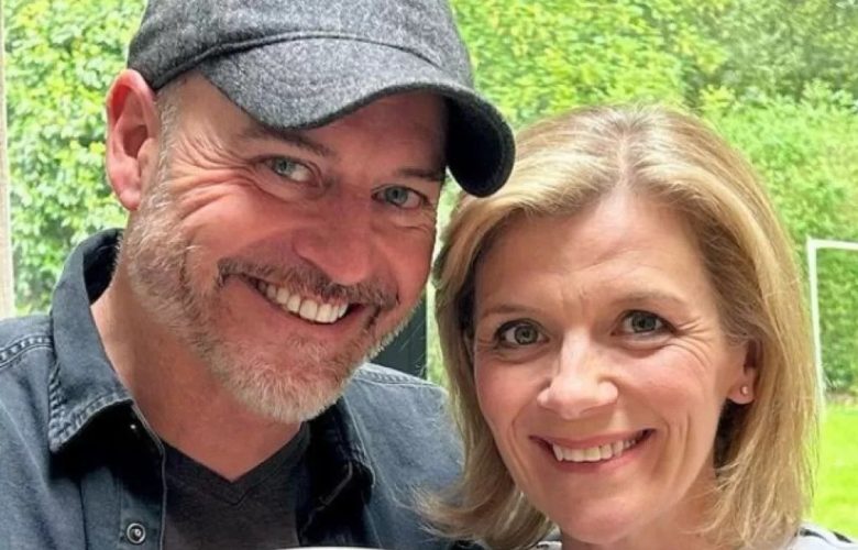 Coronation Street star Jane Danson flooded with messages over rare family update with ‘crazy’ realisation