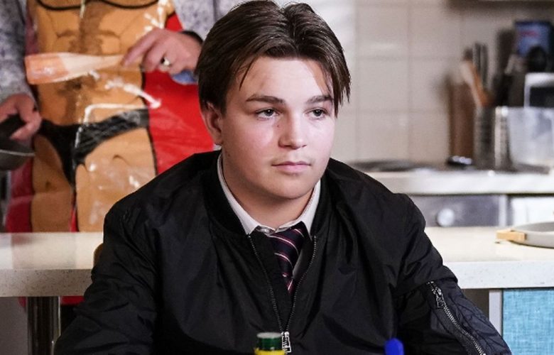 EastEnders Tommy Moon reveals true identity of ‘Matt’ – but fans ‘rumble lie’