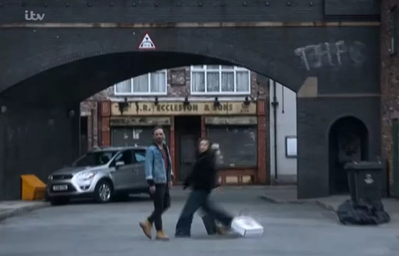 Coronation Street fans ‘figure out’ heartbreaking twist as death ‘confirmed’ after David and Daisy crash