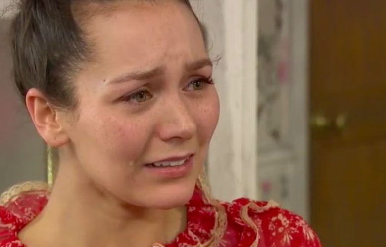 Hollyoaks spoiler: Cleo’s panic attack sparks Joel’s comfort