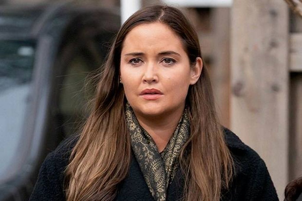 EastEnders fans only just realising Jacqueline Jossa is related to soap co-star in real life